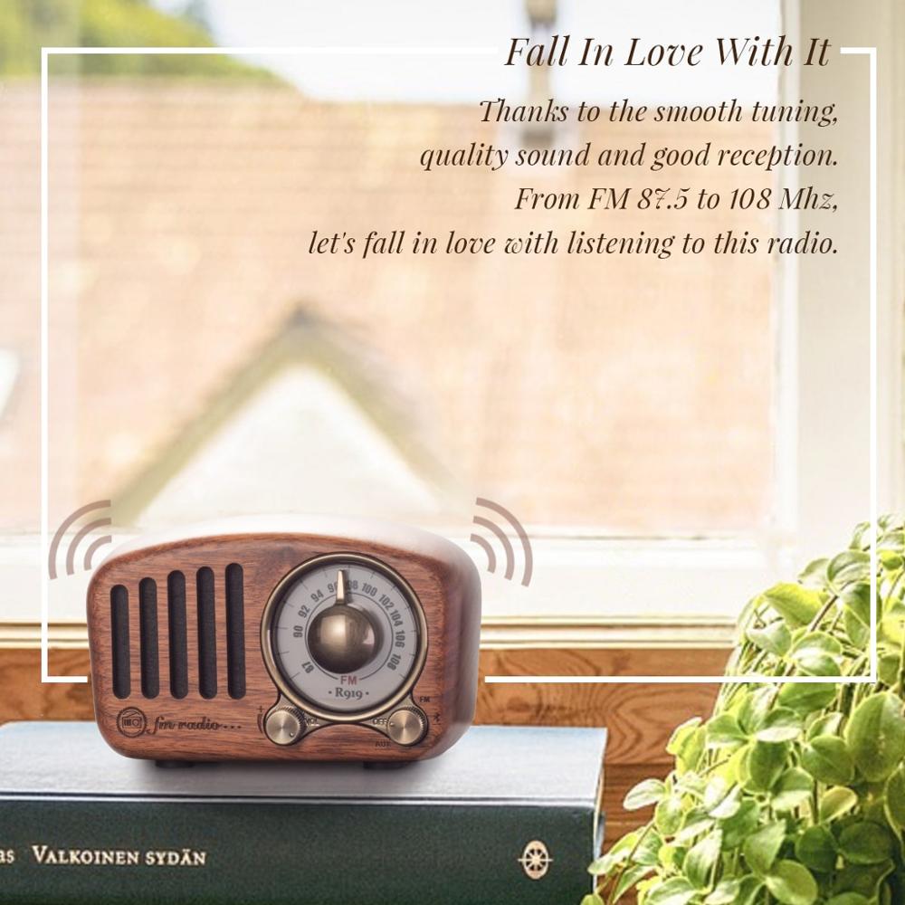 Retro Radio Receiver Old Classic Portable 1950's Art Deco Styling